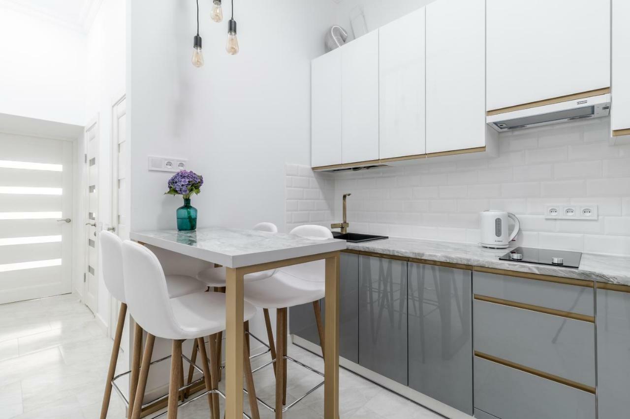 Modern Apartment Lvov Exteriér fotografie